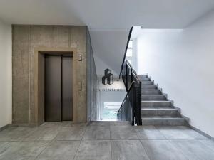 Prodej bytu 2+kk, Praha - Strašnice, Počernická, 40 m2