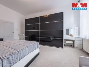Prodej bytu 2+kk, Kladno, nám. Edvarda Beneše, 56 m2