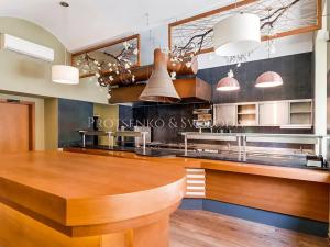 Pronájem restaurace, Praha - Nové Město, Legerova, 296 m2