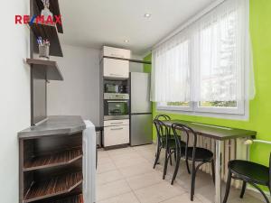 Prodej bytu 3+1, Mariánské Lázně, Hroznatova, 59 m2