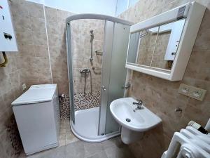 Pronájem bytu 3+1, Hradec Králové, Labská kotlina, 87 m2