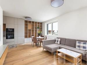 Prodej bytu 2+kk, Praha - Velká Chuchle, Na hvězdárně, 50 m2