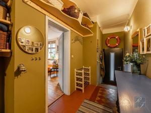 Prodej rodinného domu, Praha - Kobylisy, Klecanská, 161 m2