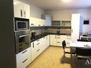 Pronájem bytu 2+1, Uherský Brod, Větrná, 55 m2