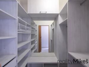 Pronájem bytu 2+kk, Liberec, Tyršova, 65 m2