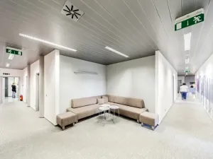 Pronájem kanceláře, Praha - Smíchov, Nádražní, 539 m2