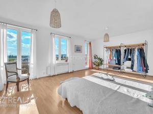 Prodej bytu 4+kk, Praha - Zbraslav, Jaromíra Vejvody, 149 m2