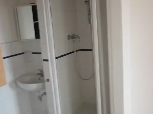 Pronájem bytu 1+kk, Karlovy Vary, Krále Jiřího, 21 m2