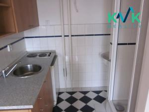 Pronájem bytu 1+kk, Karlovy Vary, Krále Jiřího, 21 m2