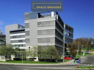 Pronájem kanceláře, Praha - Dejvice, Evropská, 1000 m2