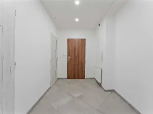 Pronájem bytu 2+1, Hradec Králové, náměstí Svobody, 70 m2