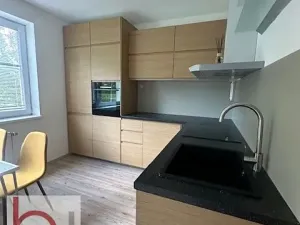 Pronájem bytu 2+1, České Budějovice, 70 m2