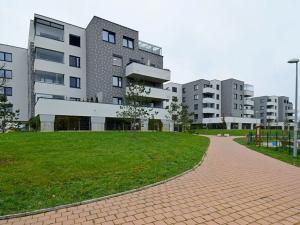 Pronájem bytu 2+kk, Praha - Dolní Měcholupy, Kryšpínova, 72 m2