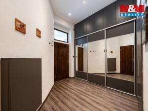 Prodej bytu 2+1, Znojmo, Rudoleckého, 87 m2