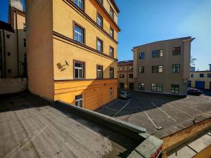 Pronájem bytu 1+kk, Praha - Nové Město, Na bojišti, 34 m2