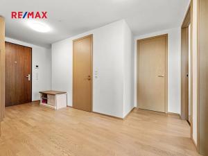 Prodej bytu 3+kk, Praha - Holešovice, Sanderova, 104 m2