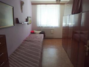 Pronájem bytu 2+1, Napajedla, Komenského, 51 m2