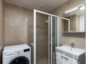 Pronájem bytu 1+kk, Praha - Hloubětín, Kolbenova, 30 m2