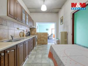 Prodej výrobních prostor, Černošín, 1100 m2