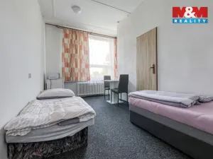 Prodej výrobních prostor, Černošín, 1100 m2