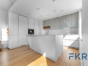 Prodej bytu 4+kk, Praha - Řeporyje, Smíchovská, 125 m2