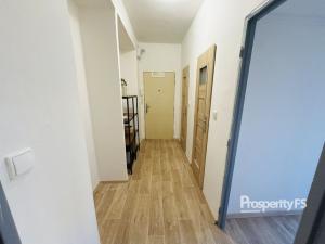 Pronájem bytu 2+1, Třinec - Lyžbice, Lidická, 65 m2