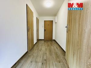 Pronájem bytu 1+1, Oslavany, Starohorská, 42 m2