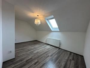 Pronájem bytu 3+1, Hradec Králové, Písečná, 65 m2