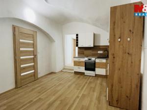 Prodej bytu 4+kk, Jihlava, Lazebnická, 72 m2