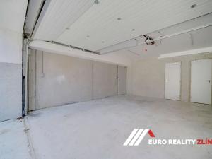 Prodej bytu 1+kk, Otrokovice, tř. Spojenců, 35 m2
