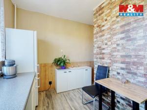 Prodej bytu 3+1, Rotava, Sídliště, 54 m2