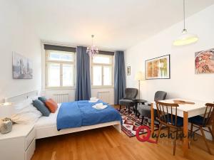 Pronájem bytu 1+kk, Praha - Vinohrady, Záhřebská, 30 m2