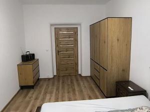 Pronájem bytu 2+1, Cheb, Karlova, 71 m2