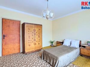 Prodej rodinného domu, Semice, 142 m2