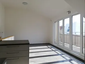 Pronájem bytu 3+kk, Praha - Holešovice, Na Maninách, 77 m2