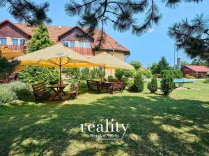 Prodej ubytování, Jevišovice, 1530 m2