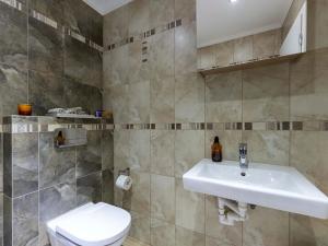 Pronájem obchodního prostoru, Praha - Žižkov, Zvonařova, 50 m2