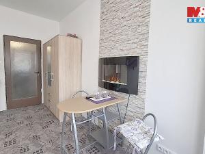 Pronájem bytu 1+kk, Železný Brod, náměstí 3. května, 28 m2