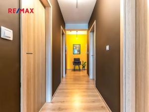 Prodej bytu 3+kk, Praha - Malešice, Počernická, 83 m2