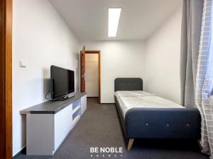 Pronájem bytu 3+1, Praha - Strašnice, Královická, 64 m2