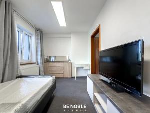 Pronájem bytu 3+1, Praha - Strašnice, Královická, 64 m2