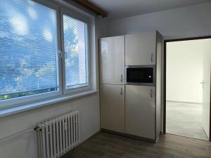 Pronájem bytu 3+1, Uherský Brod, 69 m2