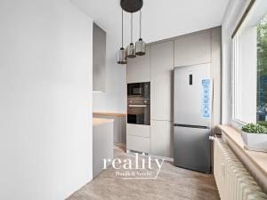 Prodej bytu 3+1, Hodonice, Sídliště, 75 m2