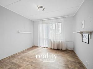 Prodej bytu 3+1, Hodonice, Sídliště, 75 m2