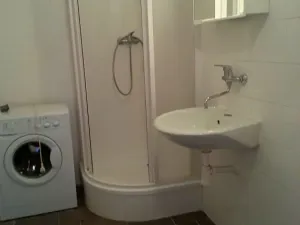 Pronájem bytu 1+kk, Praha - Žižkov, Čajkovského, 30 m2