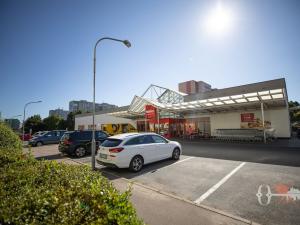 Pronájem bytu 1+kk, Praha - Horní Měcholupy, Boloňská, 30 m2