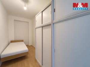 Prodej bytu 2+1, Chomutov, Spořická, 44 m2