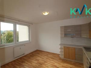 Pronájem bytu 2+1, Karlovy Vary, Dubová, 55 m2