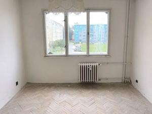 Prodej bytu 2+1, Cheb, V Zahradách, 56 m2