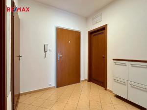 Pronájem bytu 2+kk, Praha - Hostivař, Bratislavská, 45 m2